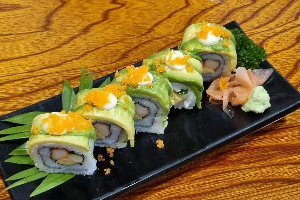 อะโวคาโดโรล Avocado Roll