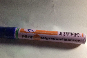 ไวท์บอท์สี  ฟ้า