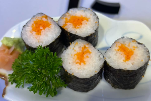 มากิ ไข่กุ้ง Tobiko (Flying Fish Roe) Maki