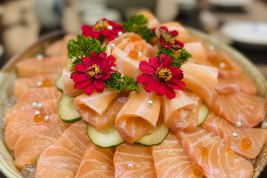 แซลมอน ซาซิมิ 500 กรัม Salmon Sashimi 500 g.
