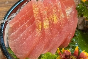 ทูน่า ซาซิมิ Tuna Sashimi