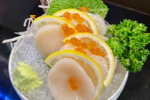 หอยเชลล์โฮตาเตะ ซาซิมิ Hotate (Scallop) Sashimi
