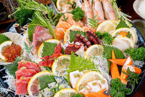 ดีลักซ์ ซาซิมิ Deluxe Sashimi