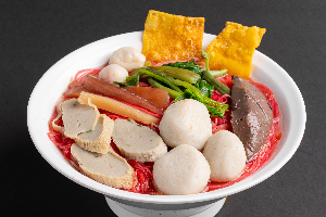 S09 ก๋วยเตี๋ยวเย็นตาโฟ