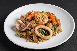 S10 ผัดซีอิ๊วทะเล