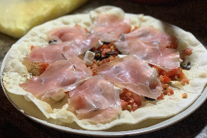 Focaccia al Prosciutto Crudo di Parma
