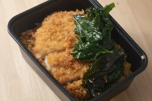 ทงคัตสึ ข้าวคลุกกะเพรากรอบ