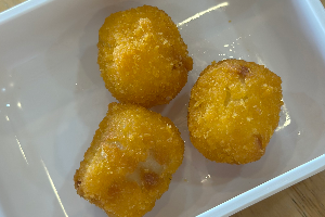 ชิกูวะไส้ชีส / Cheese Stuffed Chikuwa 