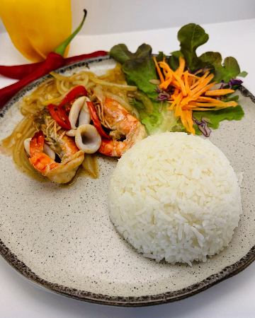 ข้าวผัดพริกหยวก