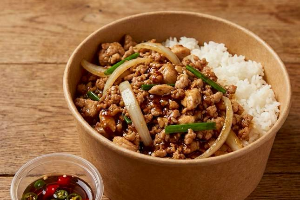 ผัดน้ำมันหอยราดข้าว