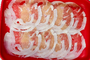 หมูสามชั้น / Sliced Pork Belly