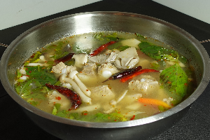 ต้มแซ่บซี่โครงหมู