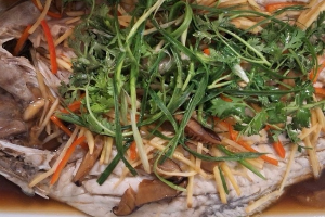 ปลากระพงนึ่งซีอิ๋ว