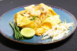 ผัดไท กุ้งสด