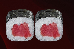 TUNA MAKI