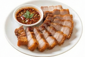 หมูสามชั้นทอดน้ำปลา