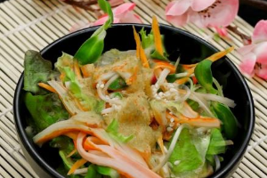 สลัดปูอัด+น้ำสลัดซีฟู้ด (มีวาซาบิ) (มีวาซาบิ)