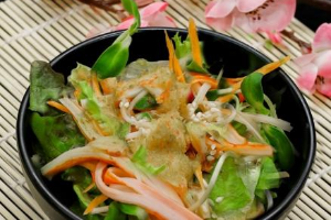 สลัดปูอัด+น้ำสลัดซีฟู้ด (มีวาซาบิ) (มีวาซาบิ)