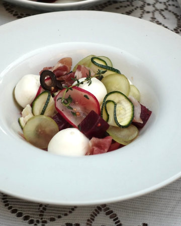 Colorful sald with Parmaham and mini mozzarella