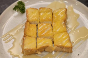 ขนมปังเนยนม