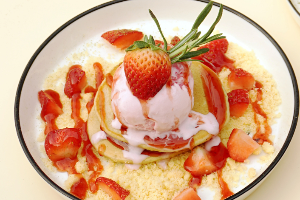 แพนเค้กสตอเบอร์รี่