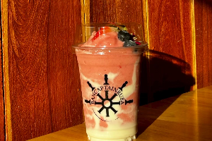 สตอเบอร์รี่ ปั่น