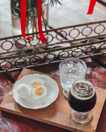 ชุดไข่ต้ม กาแฟดำ 