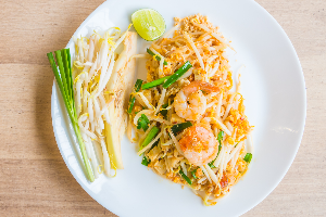 ผัดไทย (Pad Thai)