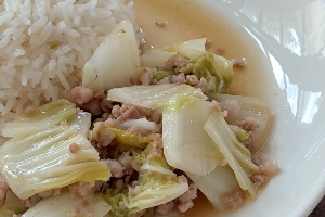 ผัดผักกาดขาว