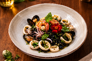 Chitarra al Nero di Seppia