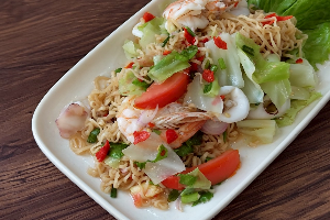 ยำมาม่า