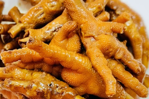 ขาไก่พะโล้  卤鸡脚  Stewed Chicken Legs