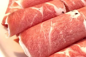 เนื้อแพะ (เล็ก) 羊肉小份  Sliced Goat (Small)