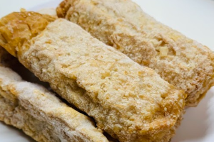 ฟองเต้าหู้ปลา 鱼腐竹 Fish Tofu Skin