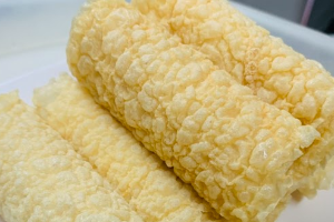 ฟองเต้าหู้ม้วน 响铃卷 Fried Tofu Skin