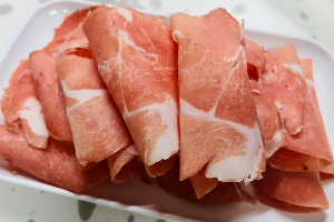 หมูสไลด์ (ญ) 里脊大份 Sliced Pork Neck (L)