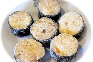 กุ้งห่อสาหร่าย  海苔虾丸  Shrimp wrapped in seaweed