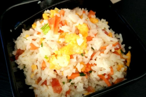 ข้าวผัดไข่ 蛋炒饭 Pork Fried Rice