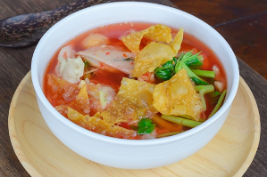 ก๋วยเตี๋ยวเย็นตาโฟ	គុយទាវយិនតាហ្វូ	Yentafo Noodle 